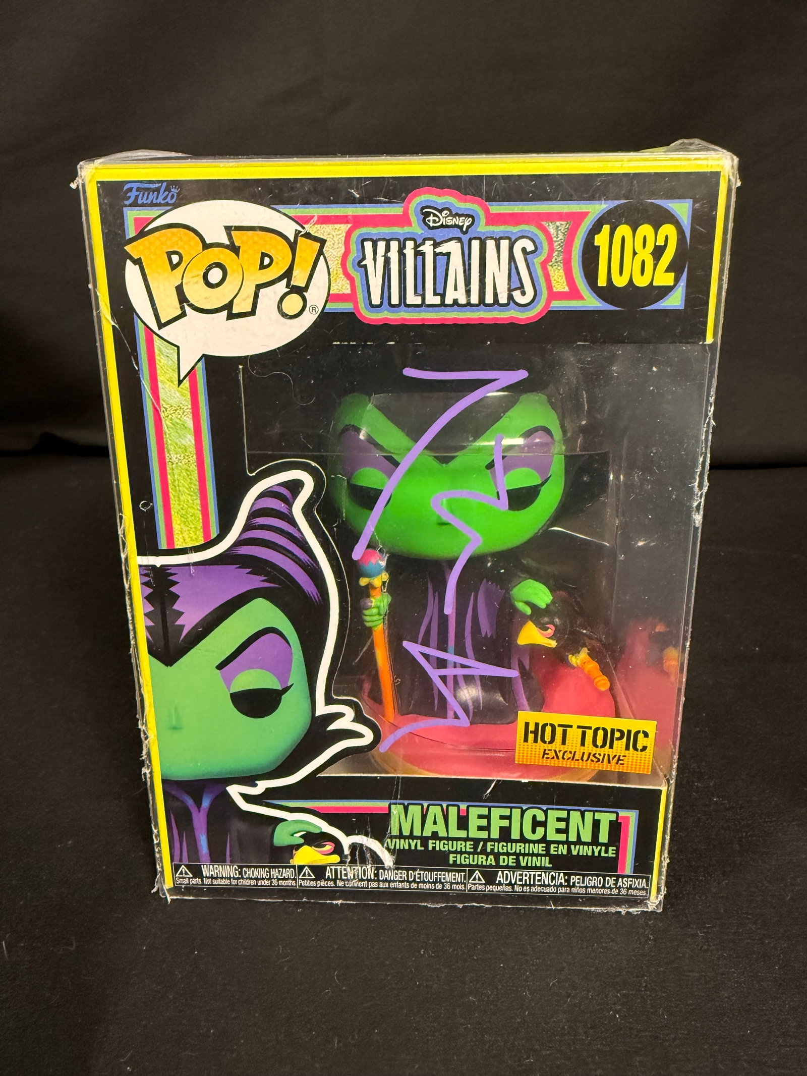Maleficent Signed Funko Pop: Angelina Jolie signed Maleficent Disney Villians Funko Pop #1082 with COA