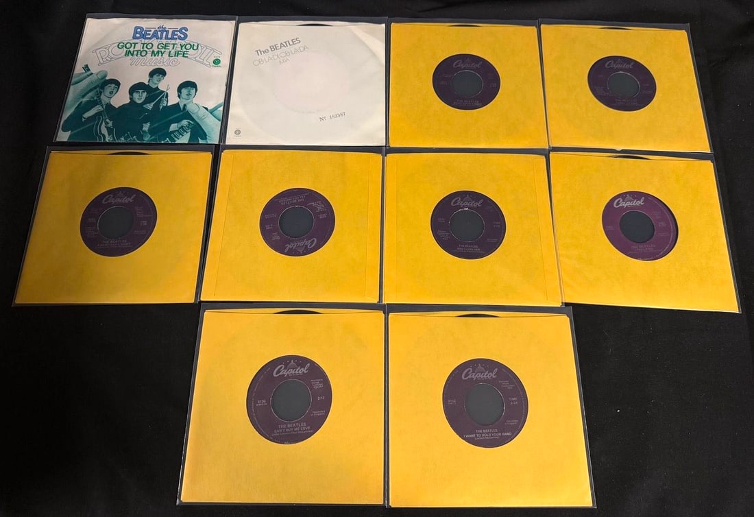 Lot of 10 Beatles 45s 70s pressings (1 of 2)