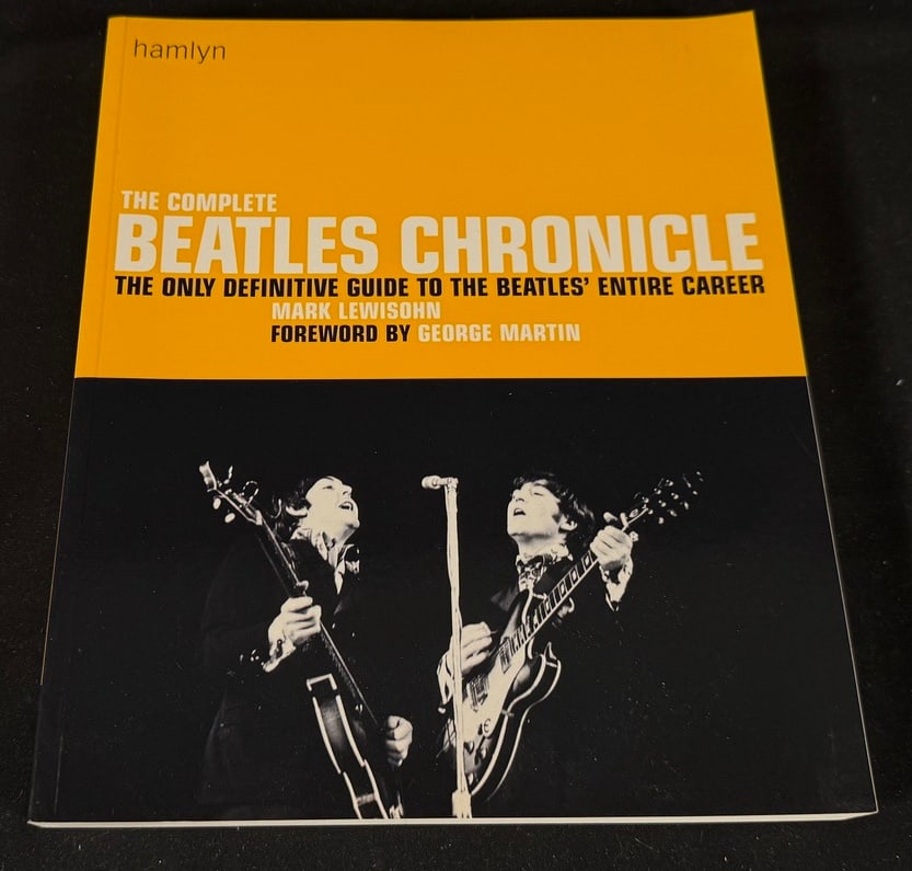 The Complete Beatles Chronicle (1 of 1)