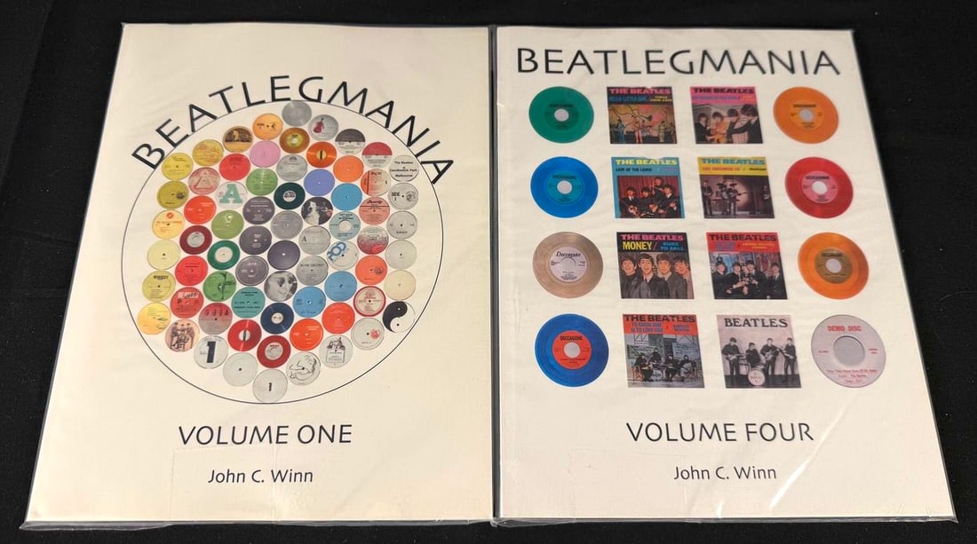 Beatlegmania Reference Books Volumes 1 & 4 (John C. Winn) (1 of 1)