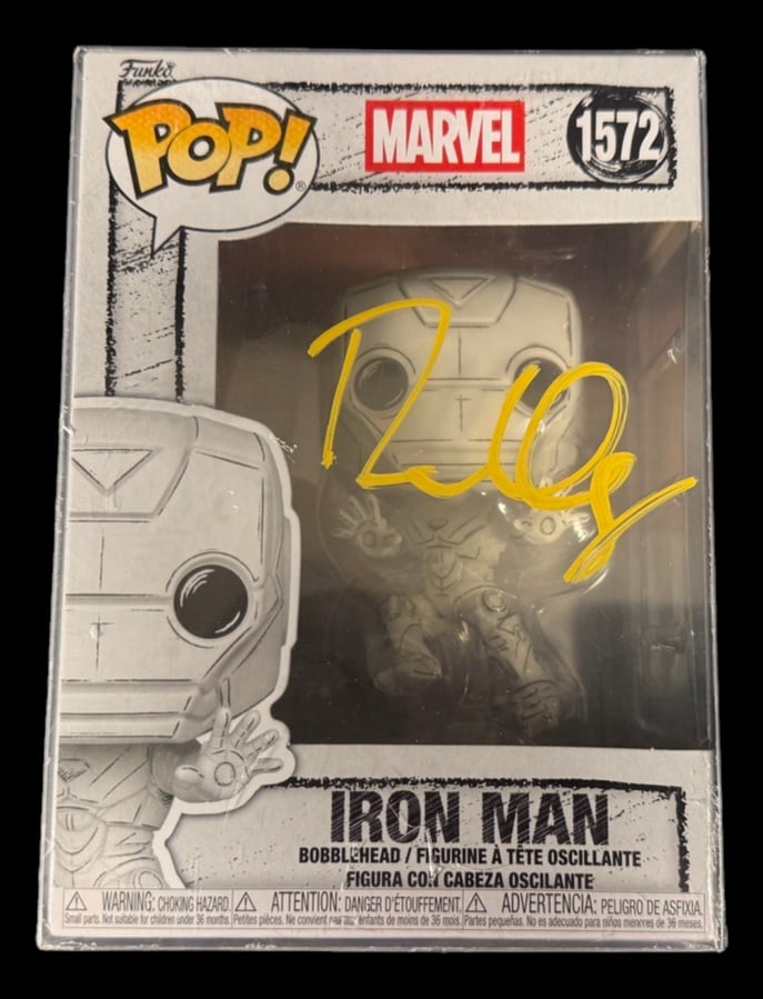 Ironman Signed Funko Pop: Robert Downey Jr signed Ironman Funko Pop #1752 with COA