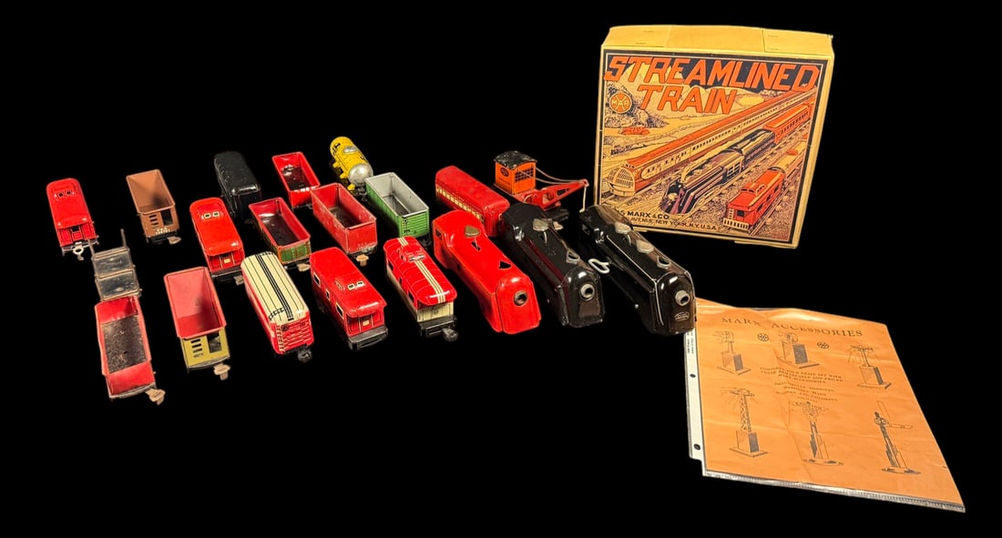 Louis Marx Streamline Train Set and Other Vintage (1 of 6)