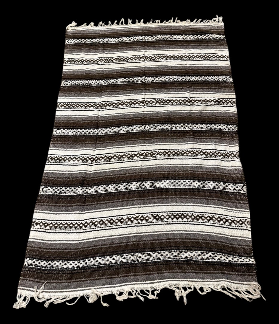 Vintage Oriental Eastern Style Carpet (1 of 4)