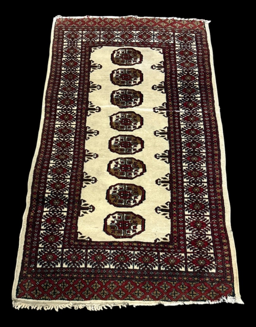 Vintage Oriental Style Carpet (1 of 4)