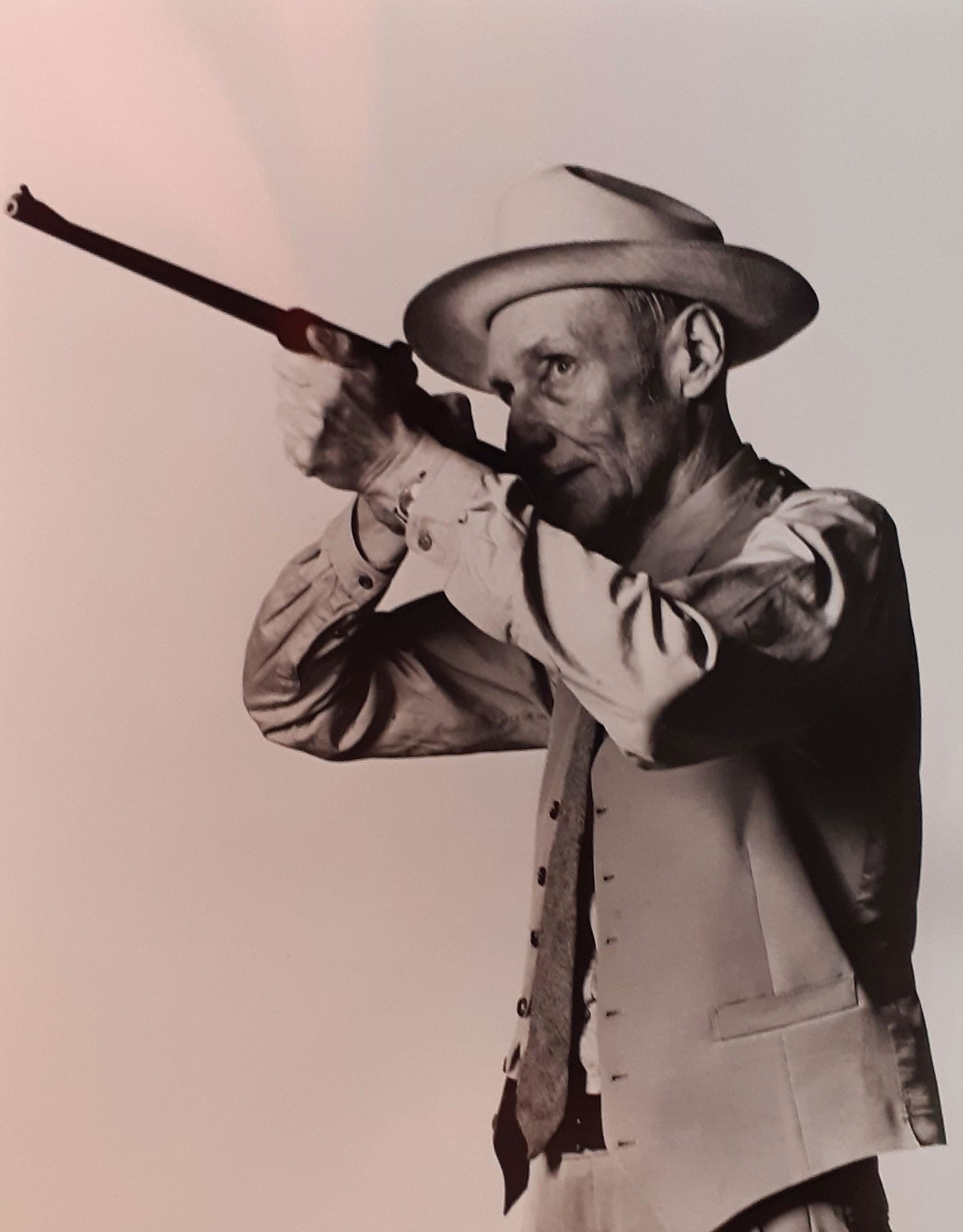 Robert Mapplethorpe - William S. Burroughs: Robert MAPPLETHORPE (American 1946 - 1989) Technique: Photography Support: Photographic paper Year/Period: 1982 Sheet size: 25 cm x 20,2 cm (9.84 x 7.87 inches) Condition: Very Good publisher: Edition