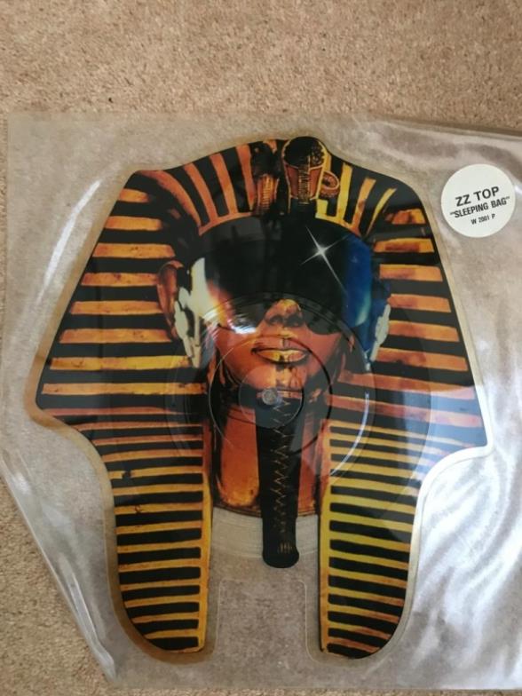 ZZ Top.  Sleeping Bag.  7" Vinyl Shaped Picture Disk. (1 of 2)