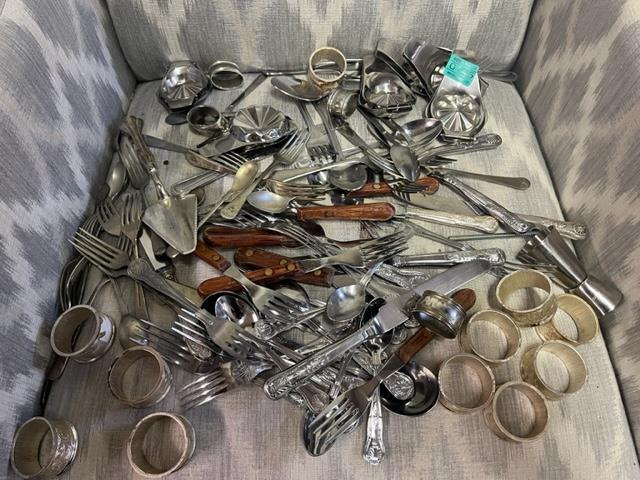 Kings Pattern Cutlery Napkin Rings etc. (1 of 3)