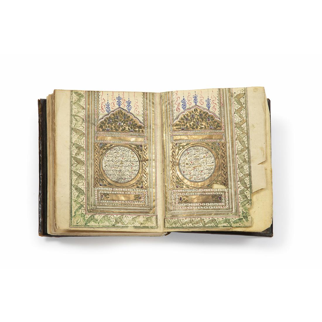 DEUX CORANS OTTOMANS DU XIXE SIÈCLES Deux (1 of 2)