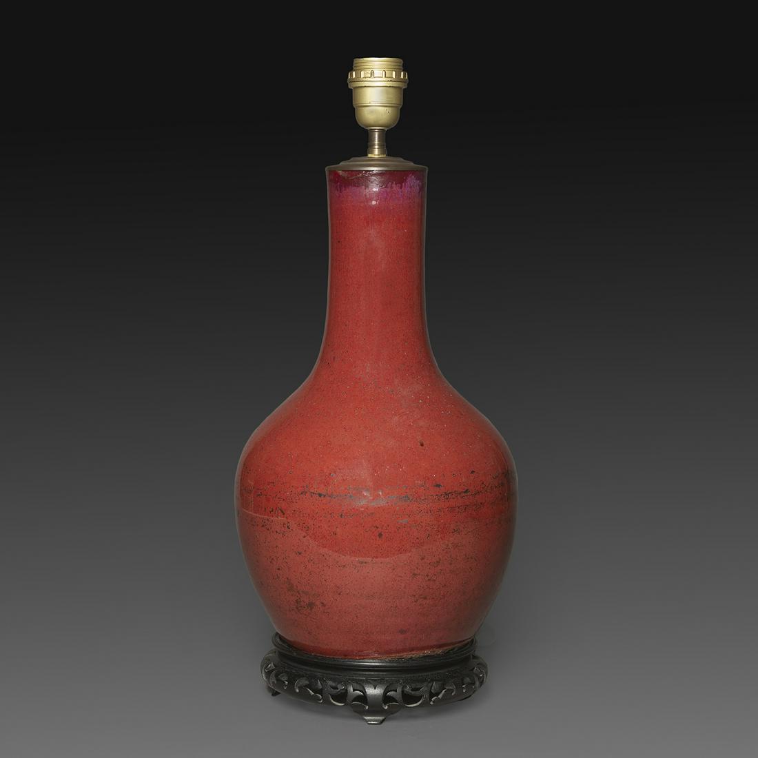 VASE en porcelaine émaillée sang-de-bœ (1 of 1)