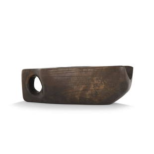 ALEXANDRE NOLL (1890-1970): ALEXANDRE NOLL (1890-1970) Vide-poche en noyer, en forme de pelle. Signé "ANoll" au revers de la base. Circa 1950 Haut. 9 CM - Long. 29 CM - Larg. 13 CM A shovel in walnut. Signed "