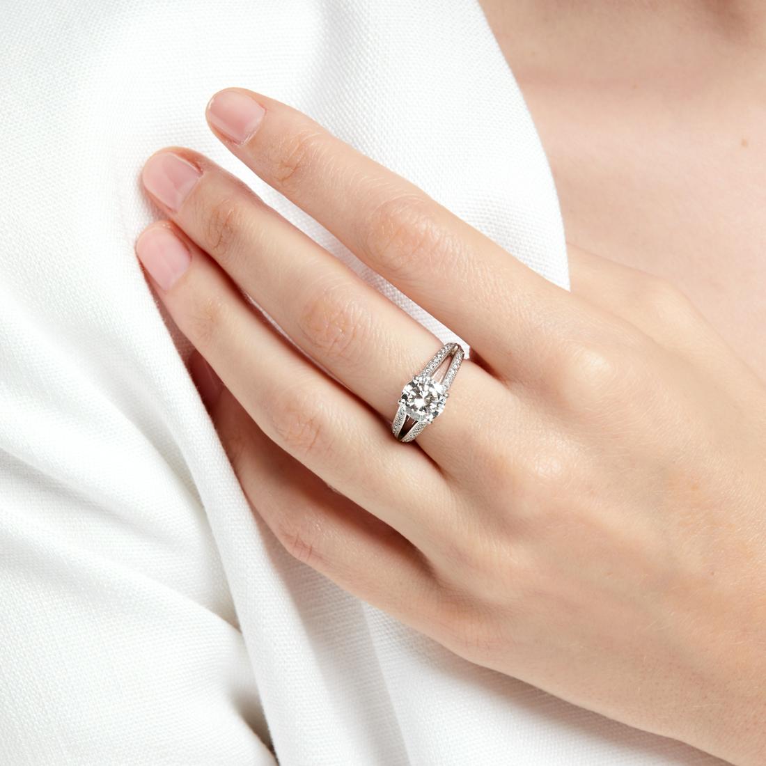 BAGUE DIAMANT 2,04 CARATS (1 of 1)