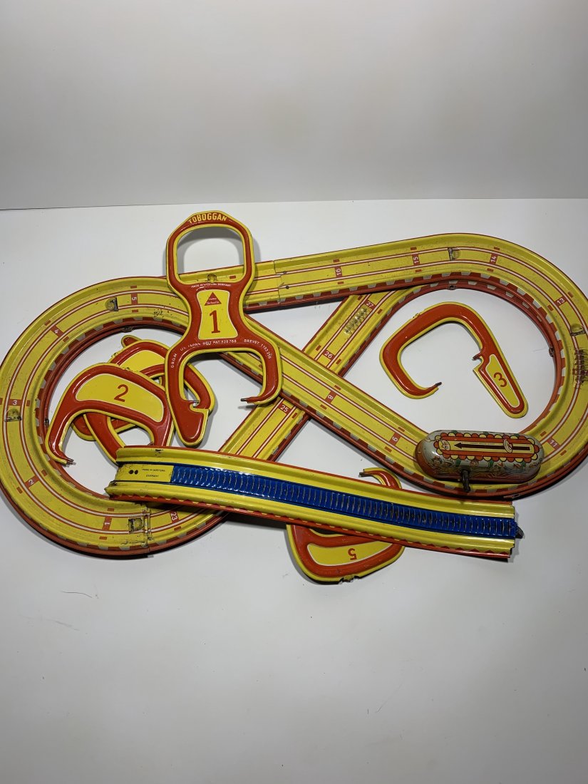 Technofix Tin Toboggan 1959 (1 of 3)