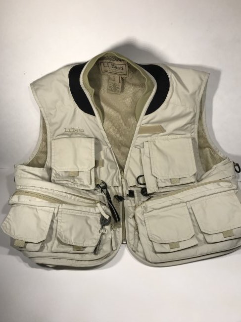 LL BEAN Fly fishing Vest Brand New: Brand new never worn size M