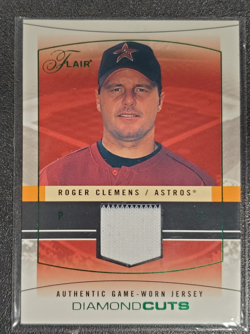 2004 Flair Diamond Cuts Green Roger Clemens #DC-RC: 2004 Flair Diamond Cuts Green Roger Clemens #DC-RC