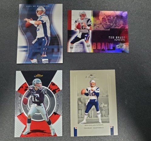 4 Tom Brady Cards Patriots (1 of 1)
