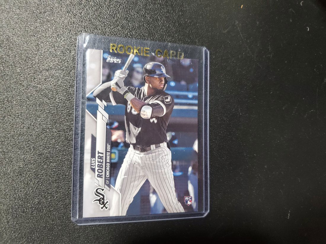 2020 Topps Series 2 LUIS ROBERT Rookie Card #392 (1 of 1)
