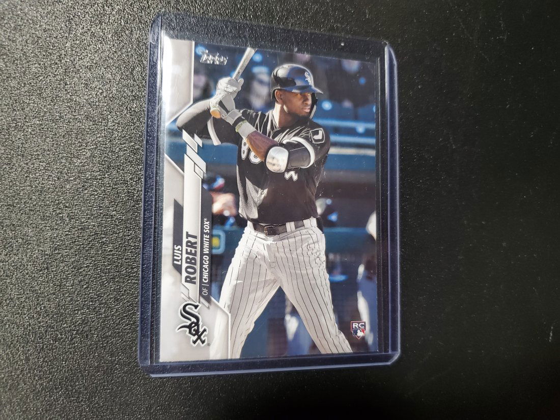 2020 Topps Series 2 LUIS ROBERT Rookie Card #392 (1 of 1)