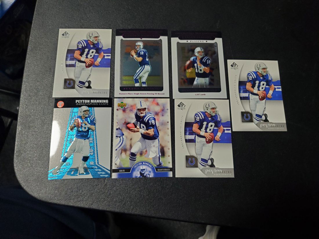 7 Peyton Manning Cards Indianapolis Colts (1 of 1)