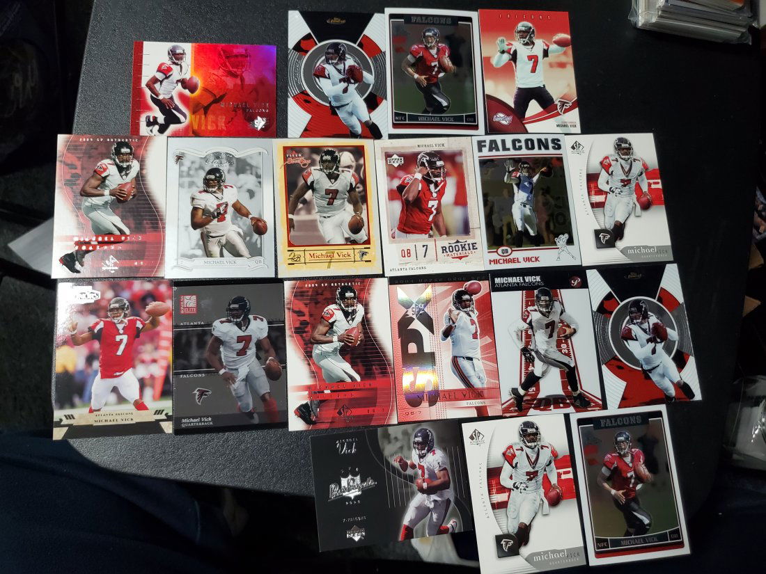24 Michael Vick Cards  Atlanta Falcons (1 of 1)