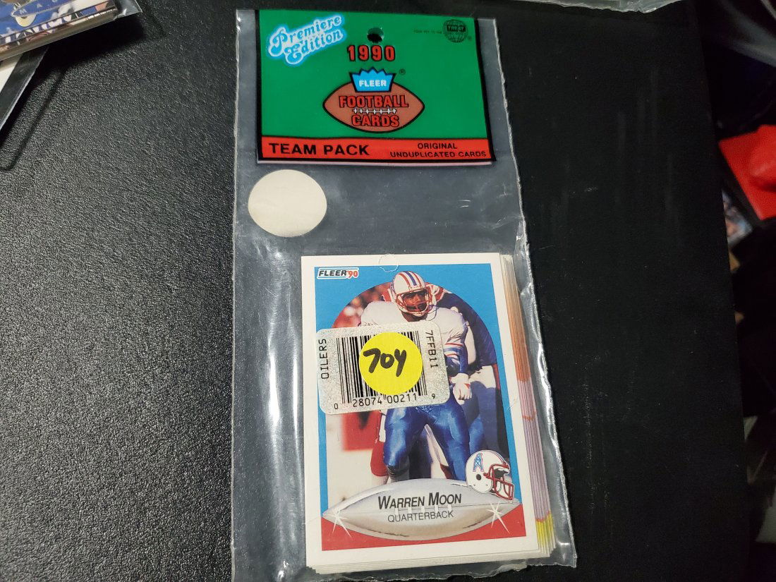 1990 Houston Oilers Team pack sealed with Warren Moon o: 1990 Houston Oilers Team pack sealed with Warren Moon on one side and Lorenzo White on the other. RARE