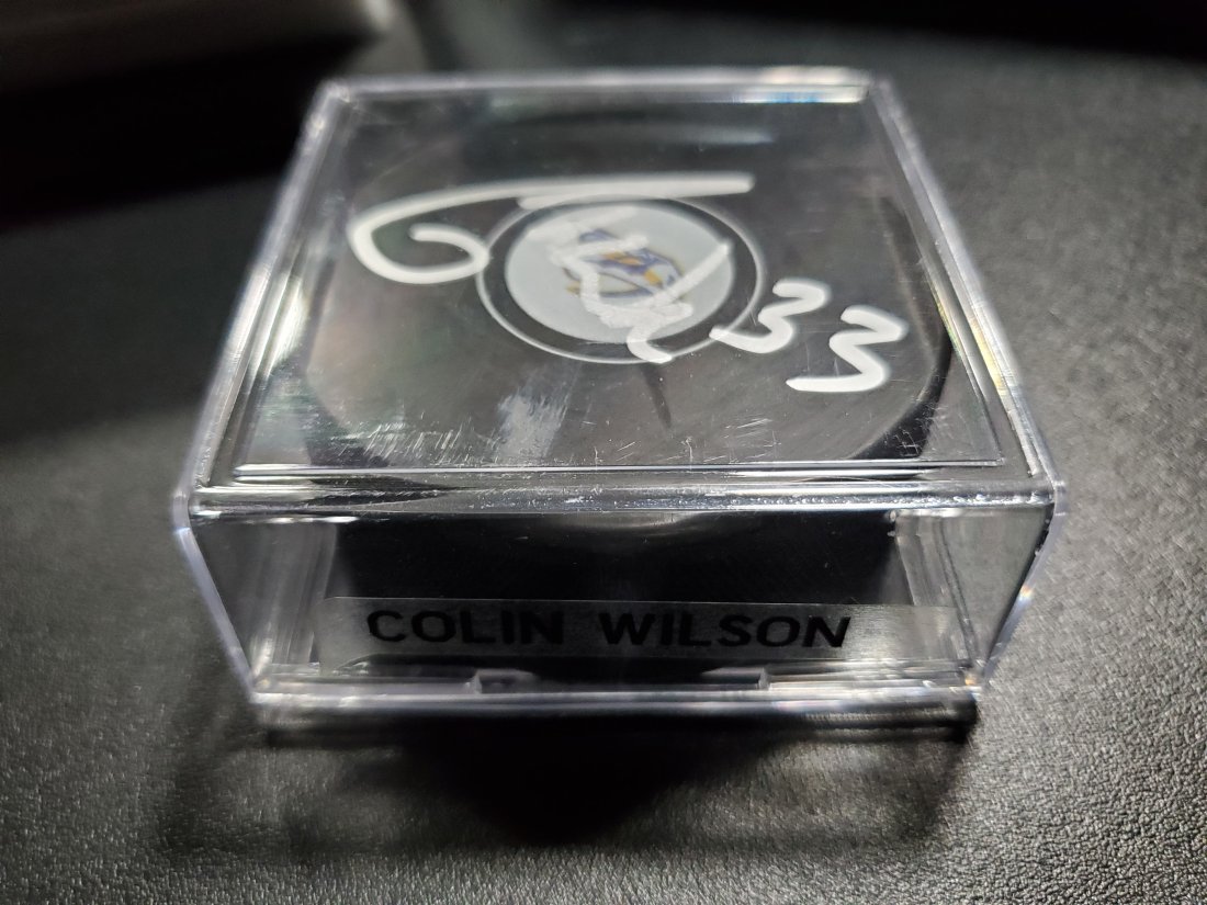 Colin Wilson Signed Nashville Predators Hockey Puck Aut: Colin Wilson Signed Nashville Predators Hockey Puck Autographed