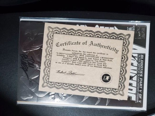 5 Autographed XMen books See photos with certificate (1 of 5)