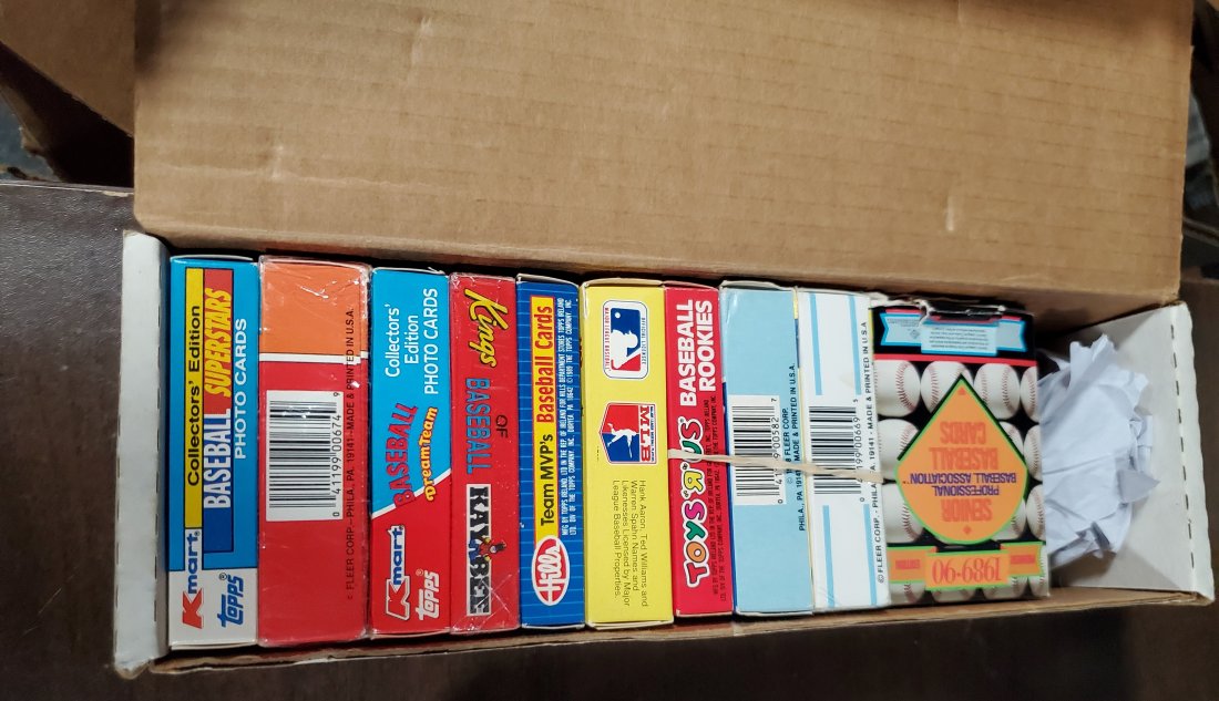 10 boxes of Baseball mini sets from the 80's and 90's: 10 boxes of Baseball mini sets from the 80's and 90's