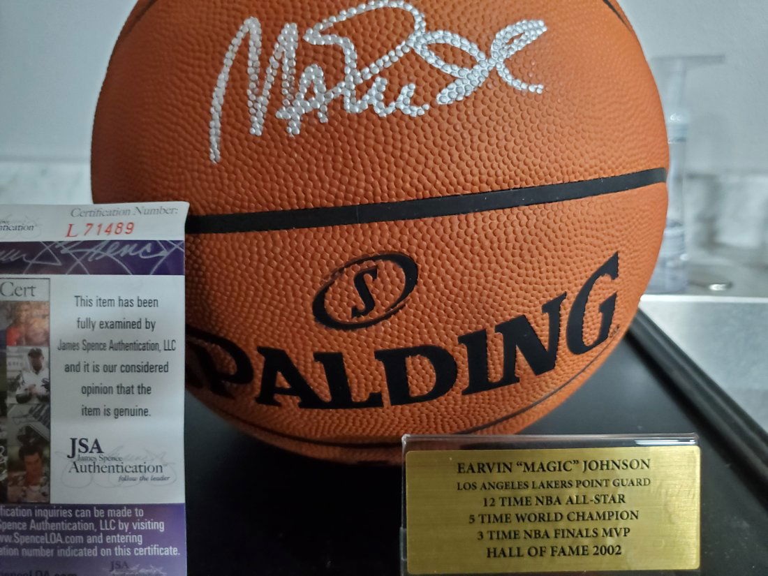 Magic Johnson Autographed Official NBA Spalding Basketb (1 of 1)