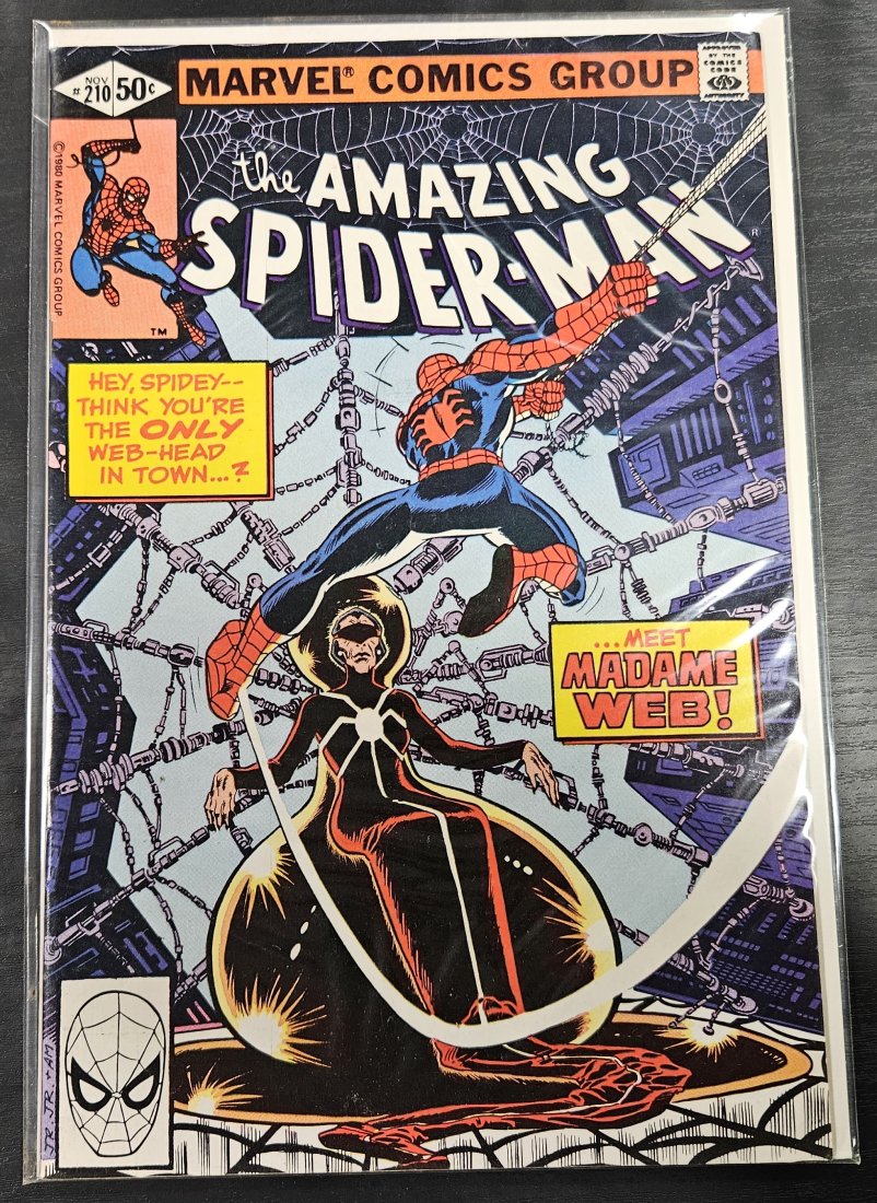 Amazing Spider-Man #210 -1st appearance of Madame Web (Cassandra Webb): Amazing Spider-Man #210 -1st appearance of Madame Web (Cassandra Webb)Appears to be a very high grade KEY book. See photos.