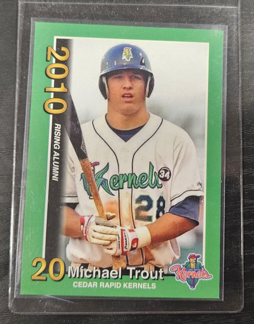 Rare Mike Trout 2010 MLB Cedar Rapids Kernels Rising Alumni Rookie RC #3 (1 of 1)