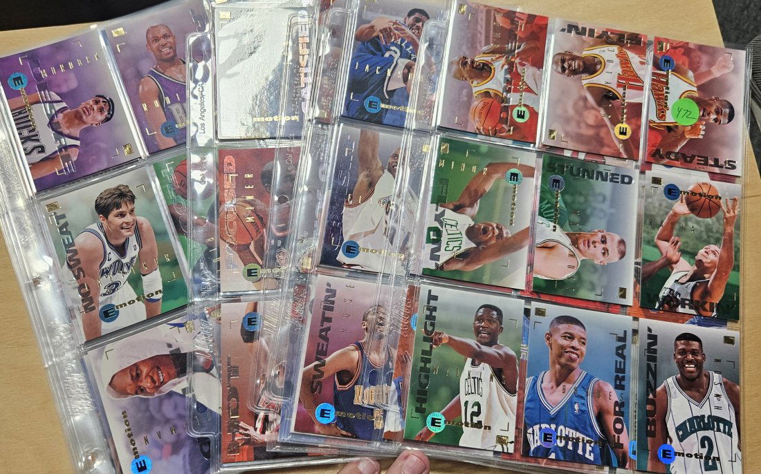 1995 Skybox Basketball set (1 of 1)