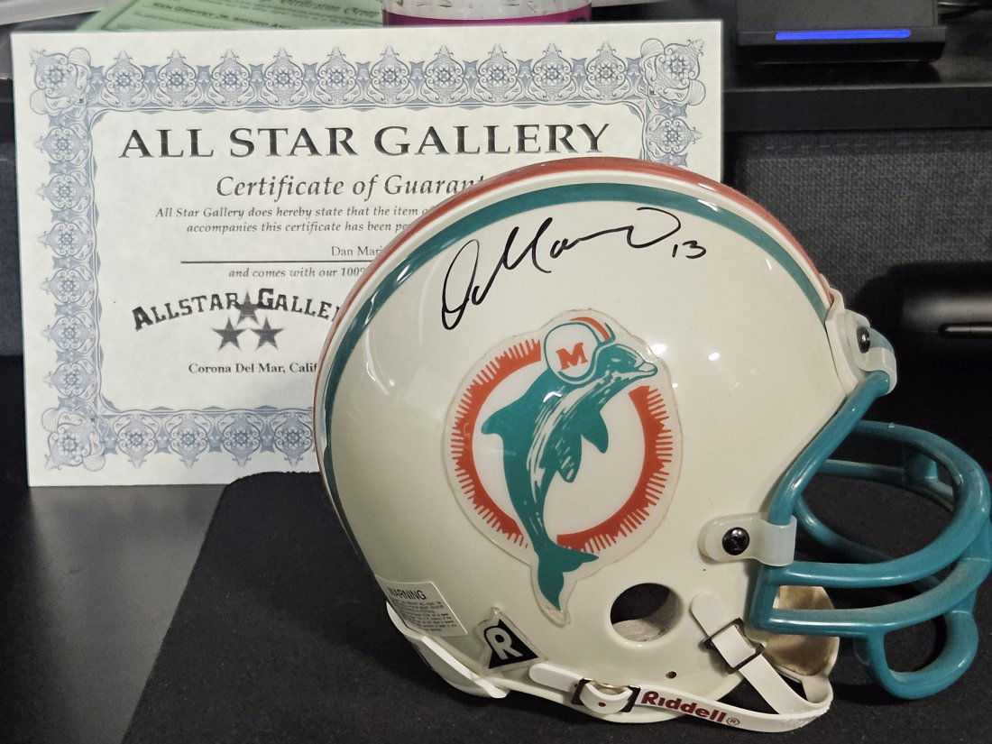 Dan Marino autographed mini helmet Miami Dolphins (1 of 1)
