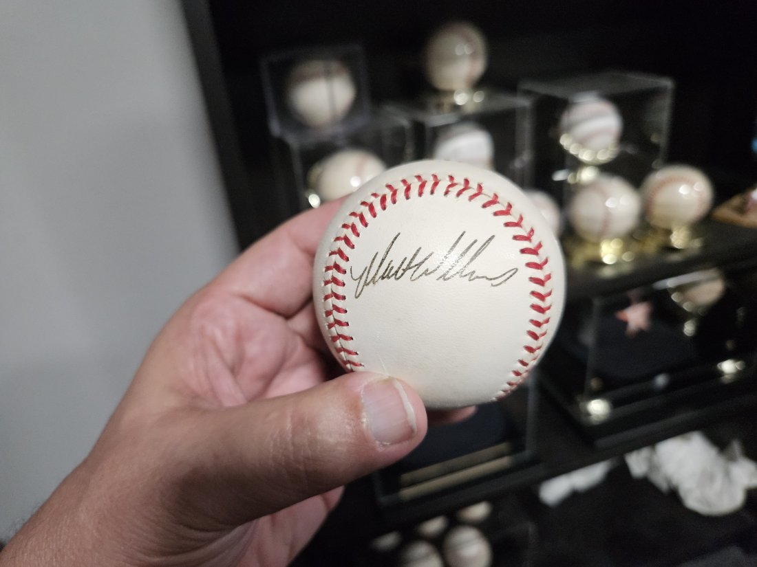Matt Williams autographed baseball: Matt Williams autographed baseball