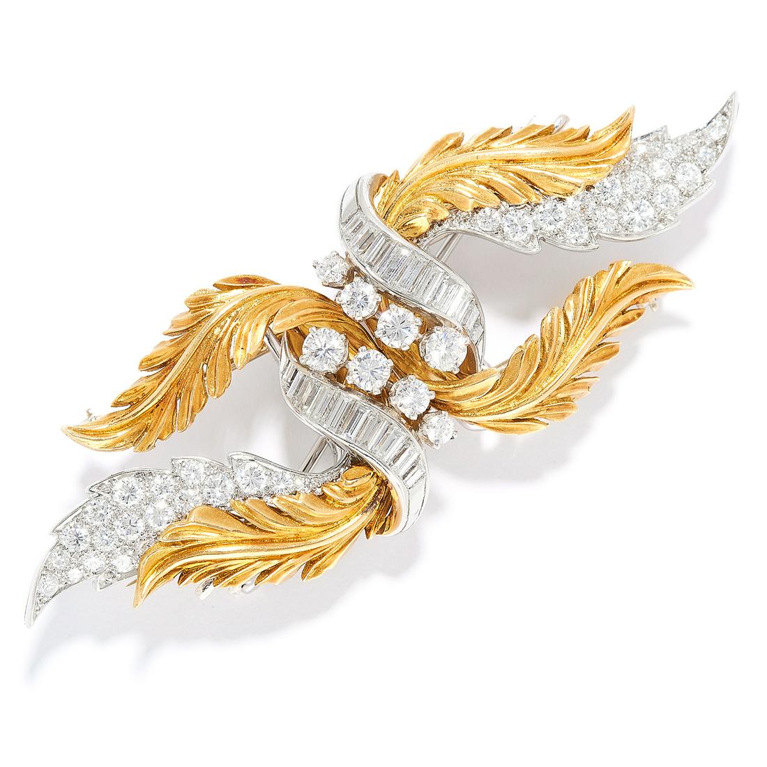 VAN CLEEF ARPELS, DIAMOND DOUBLE CLIP BROOCH (1 of 3)