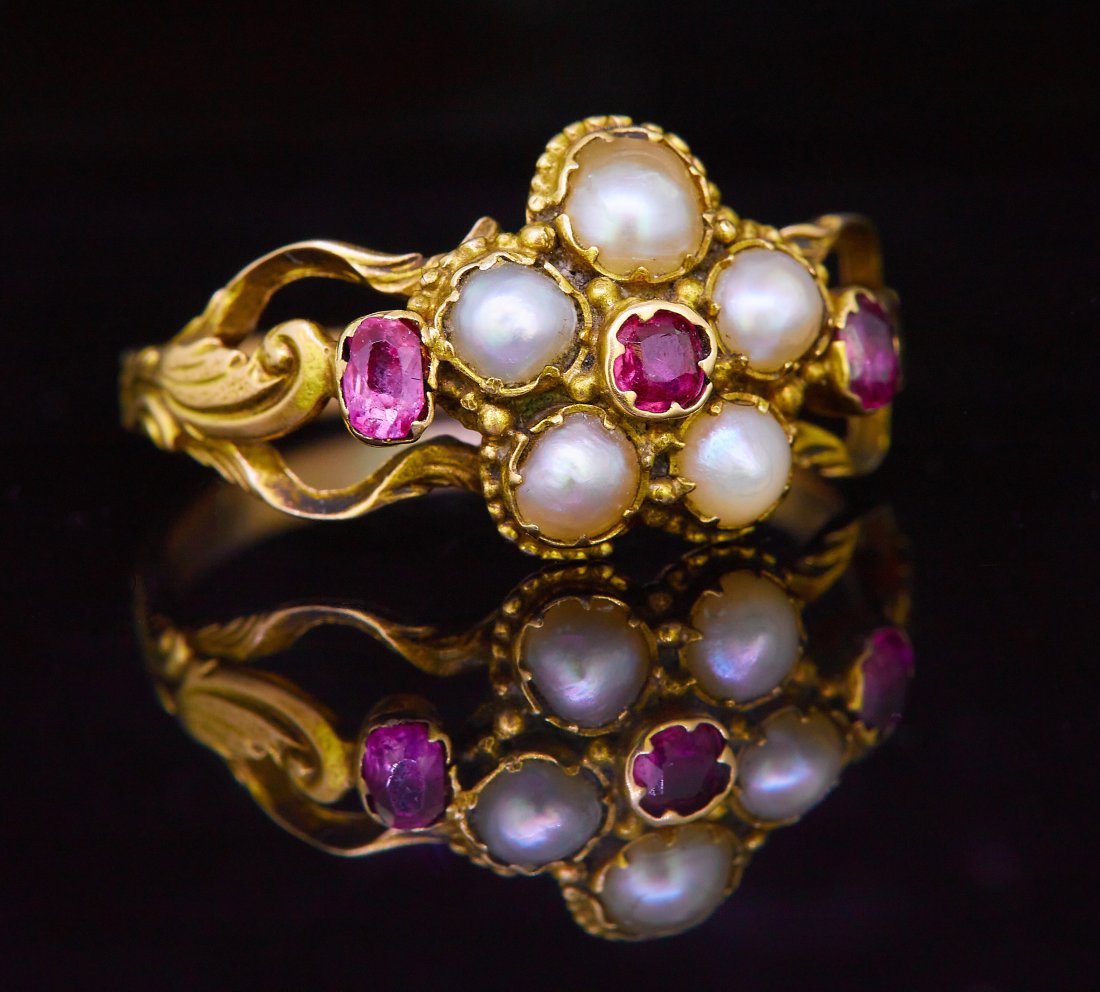 ANTIQUE RUBY AND PEARL CLUSTER RING (1 of 1)