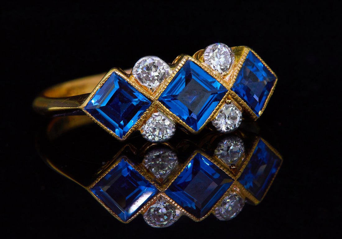 SAPPHIRE AND DIAMOND RING (1 of 1)