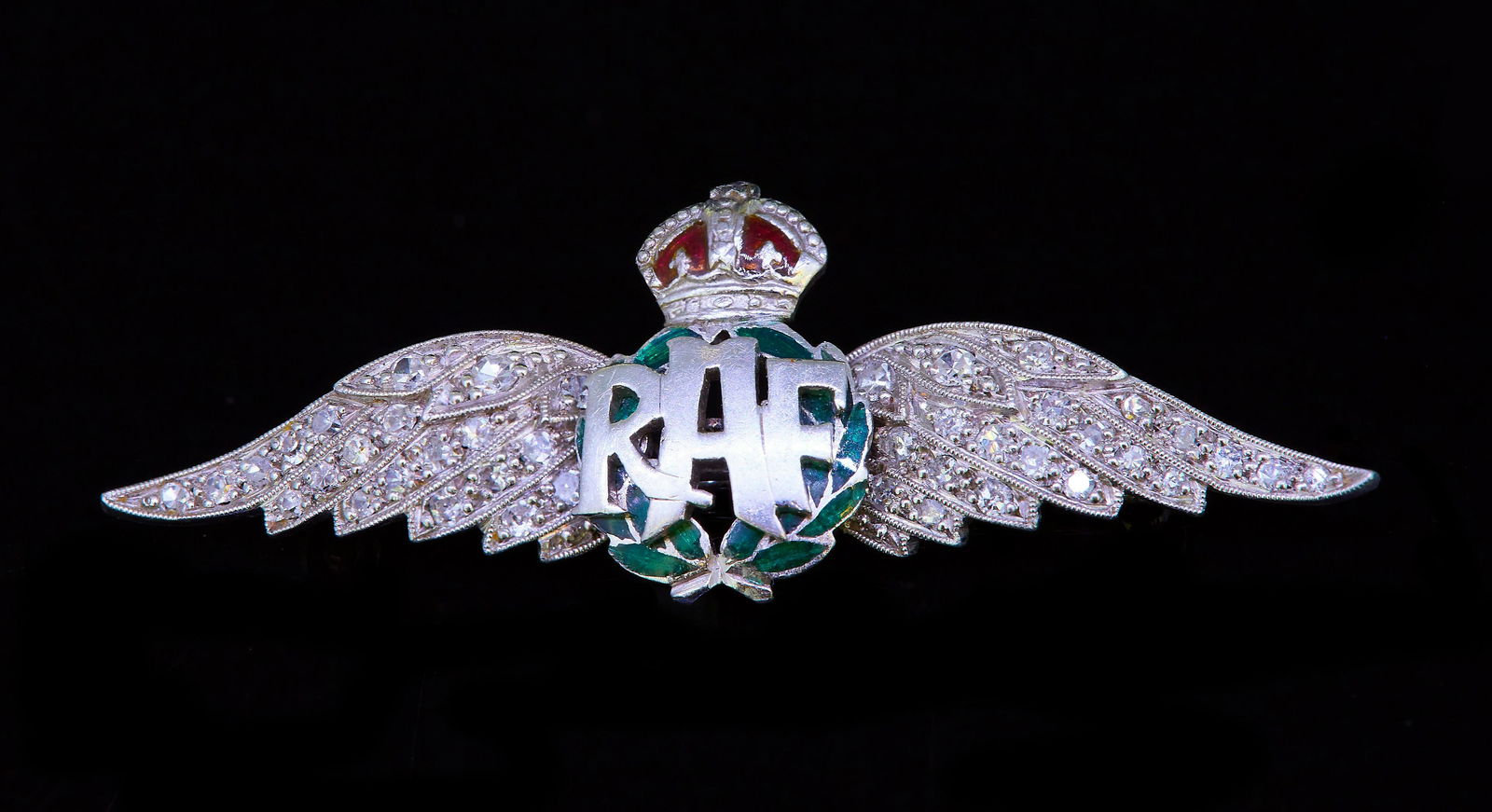 RAF, ENAMEL AND DIAMOND BROOCH (1 of 1)