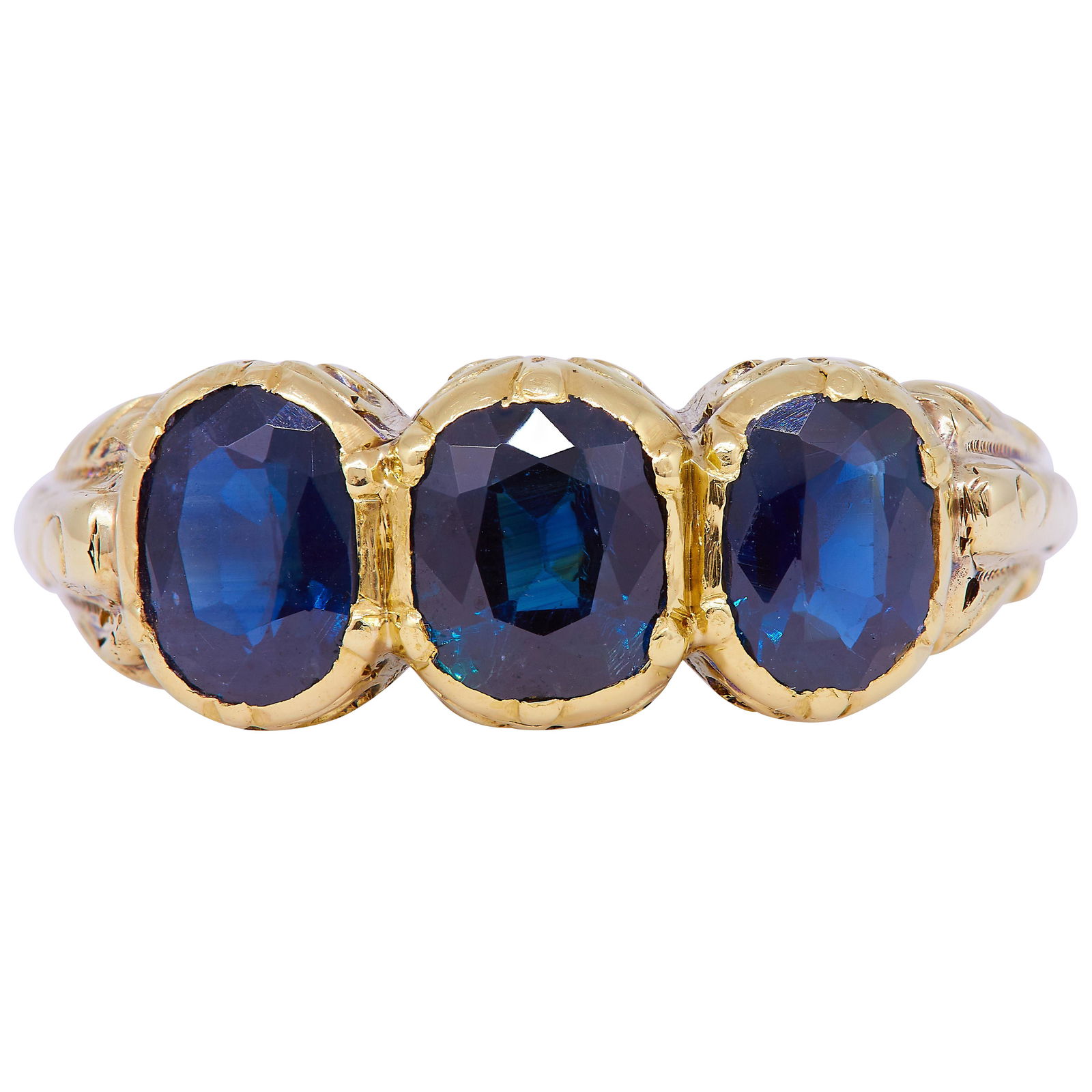 ANTIQUE SAPPHIRE 3-STONE RING (1 of 1)