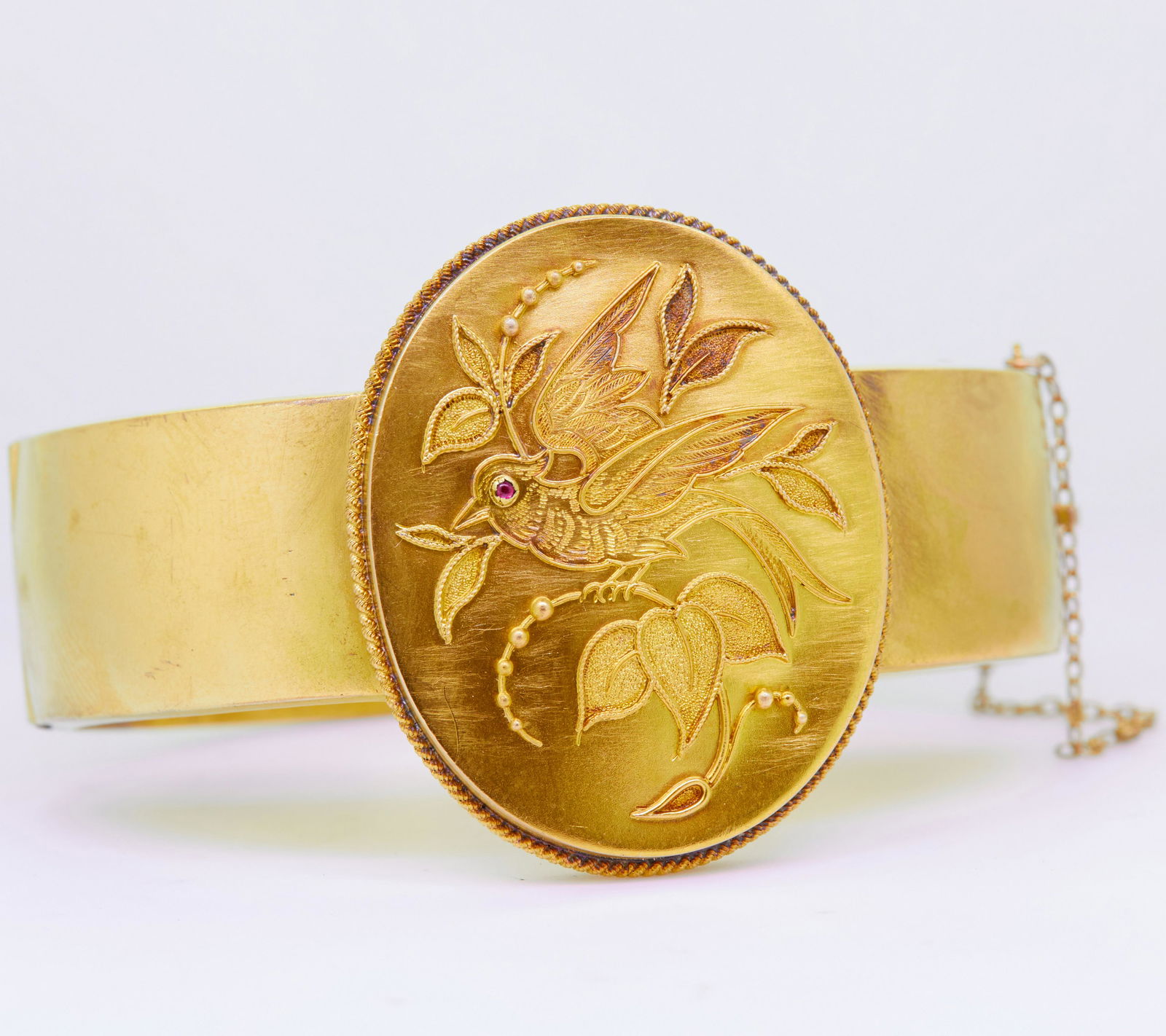 ANTIQUE VICTORIAN BRACELET (1 of 1)