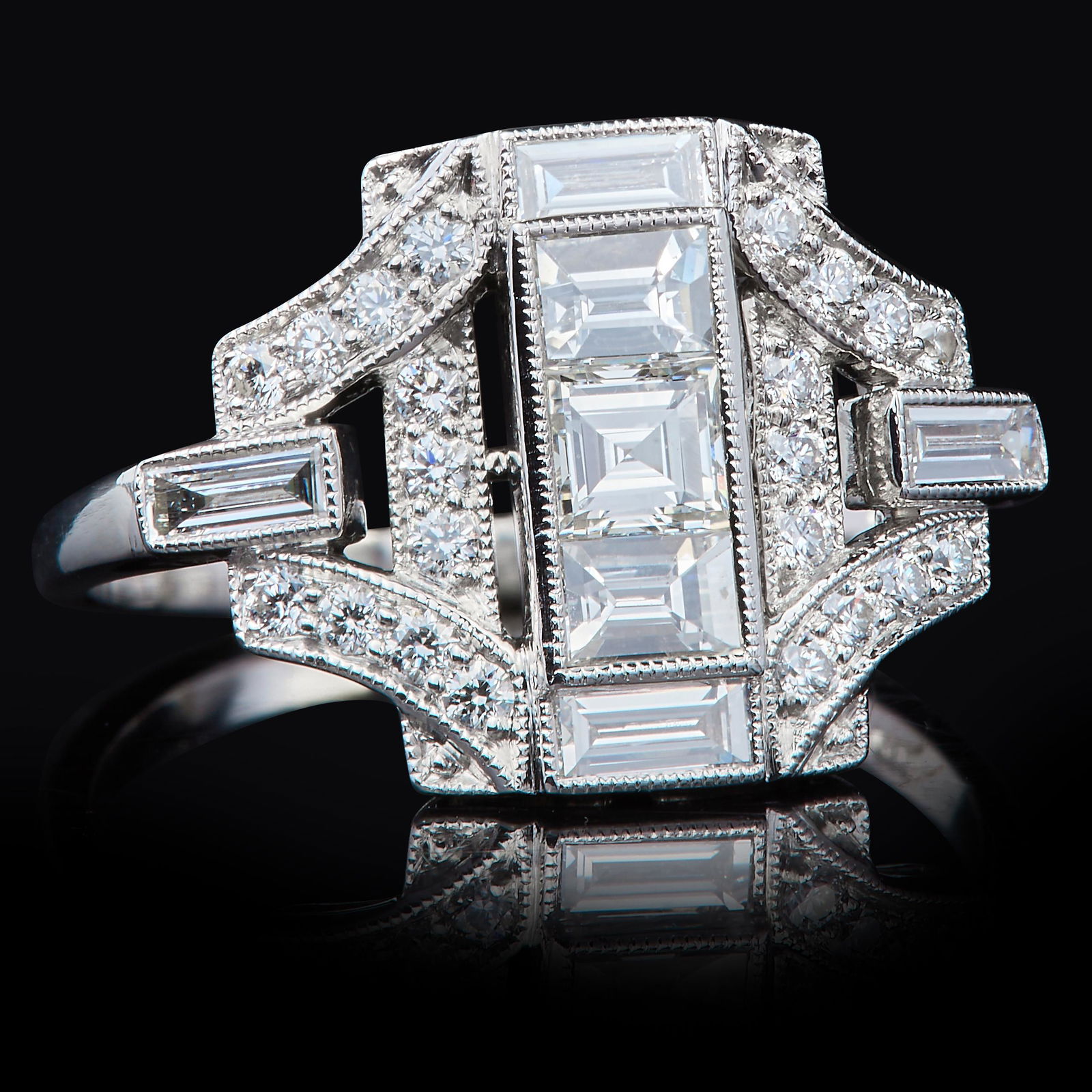 ART-DECO DIAMOND RING (1 of 1)