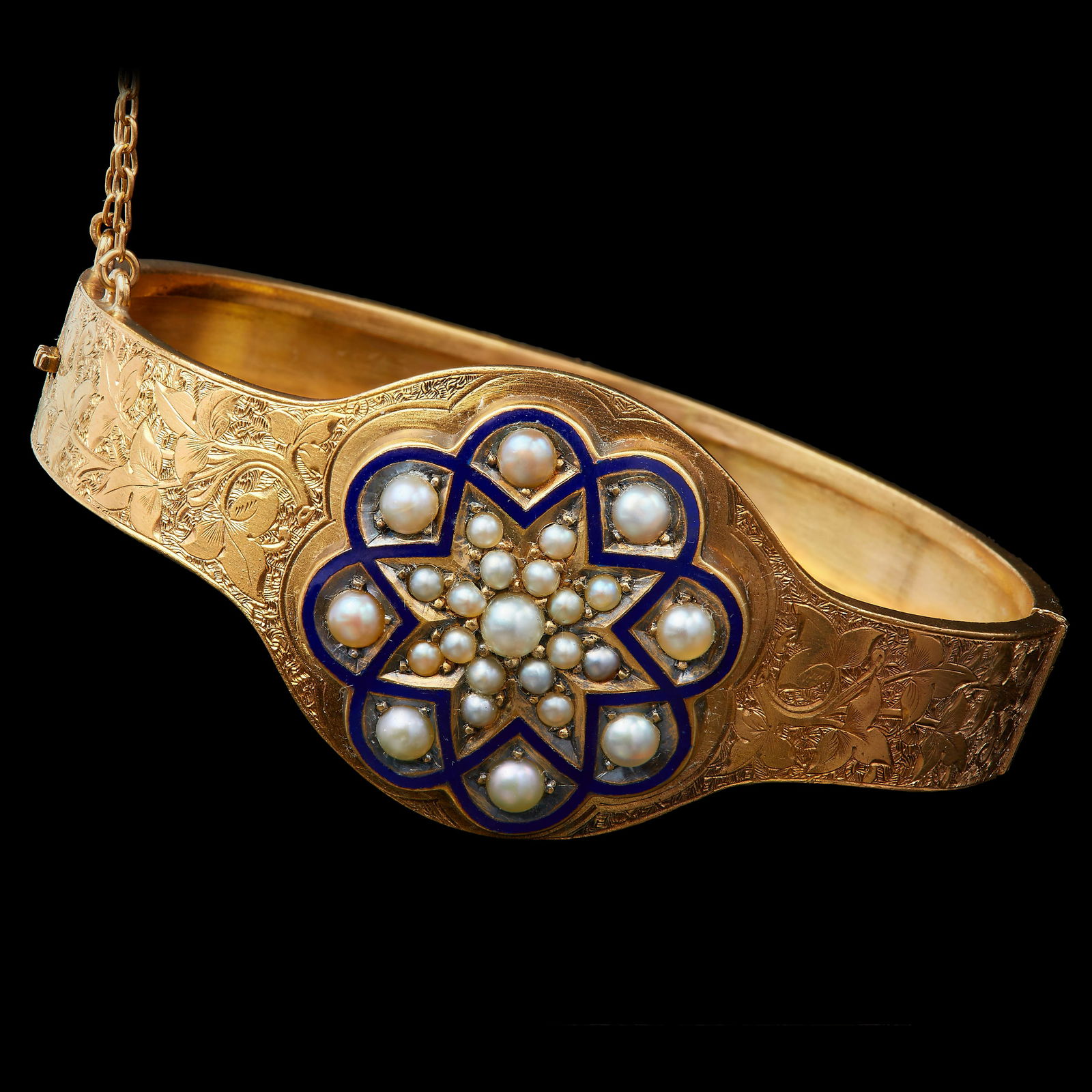 VICTORIAN PEARL AND ENAMEL HINGED BANGLE (1 of 1)