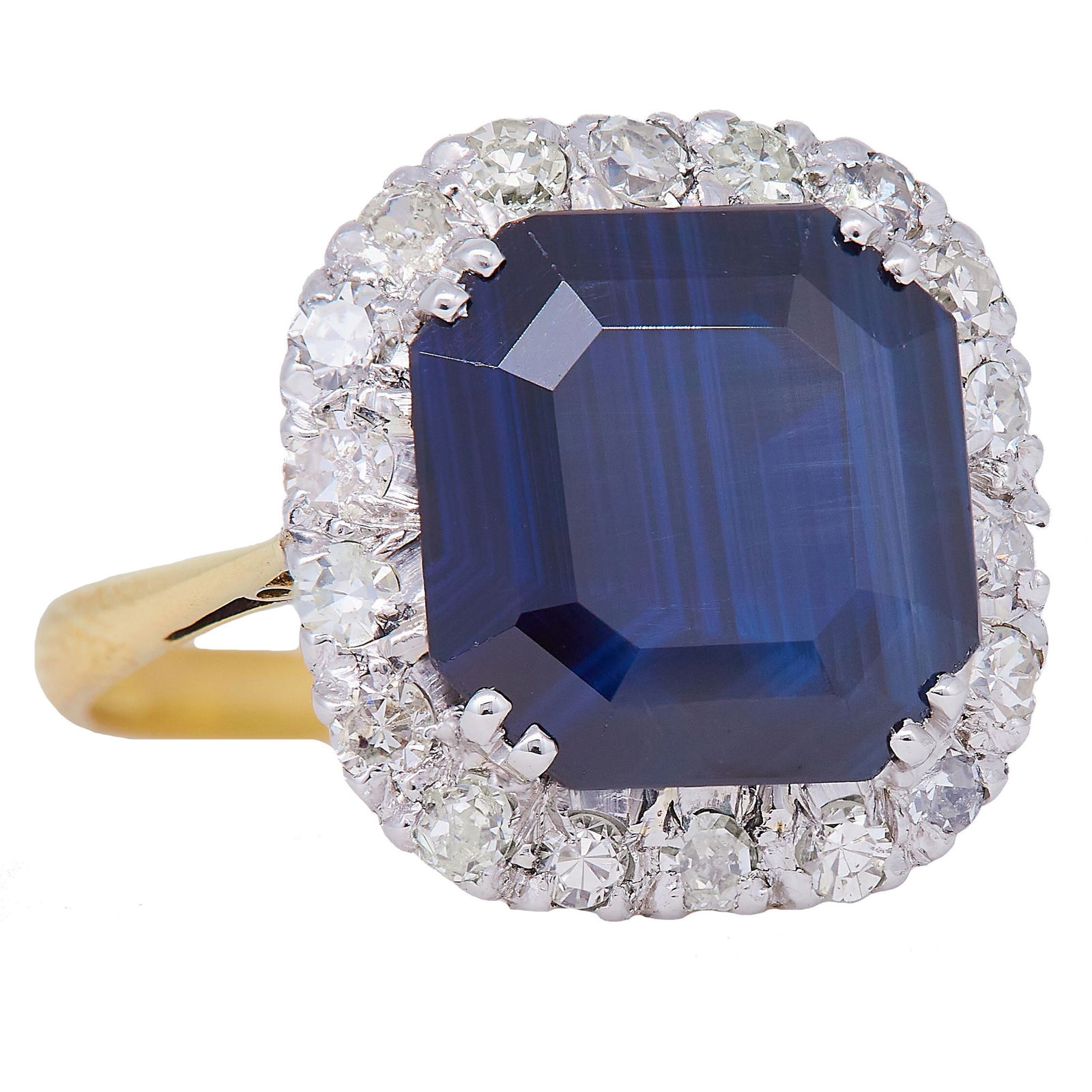 SAPPHIRE AND DIAMOND CLUSTER RING (1 of 1)
