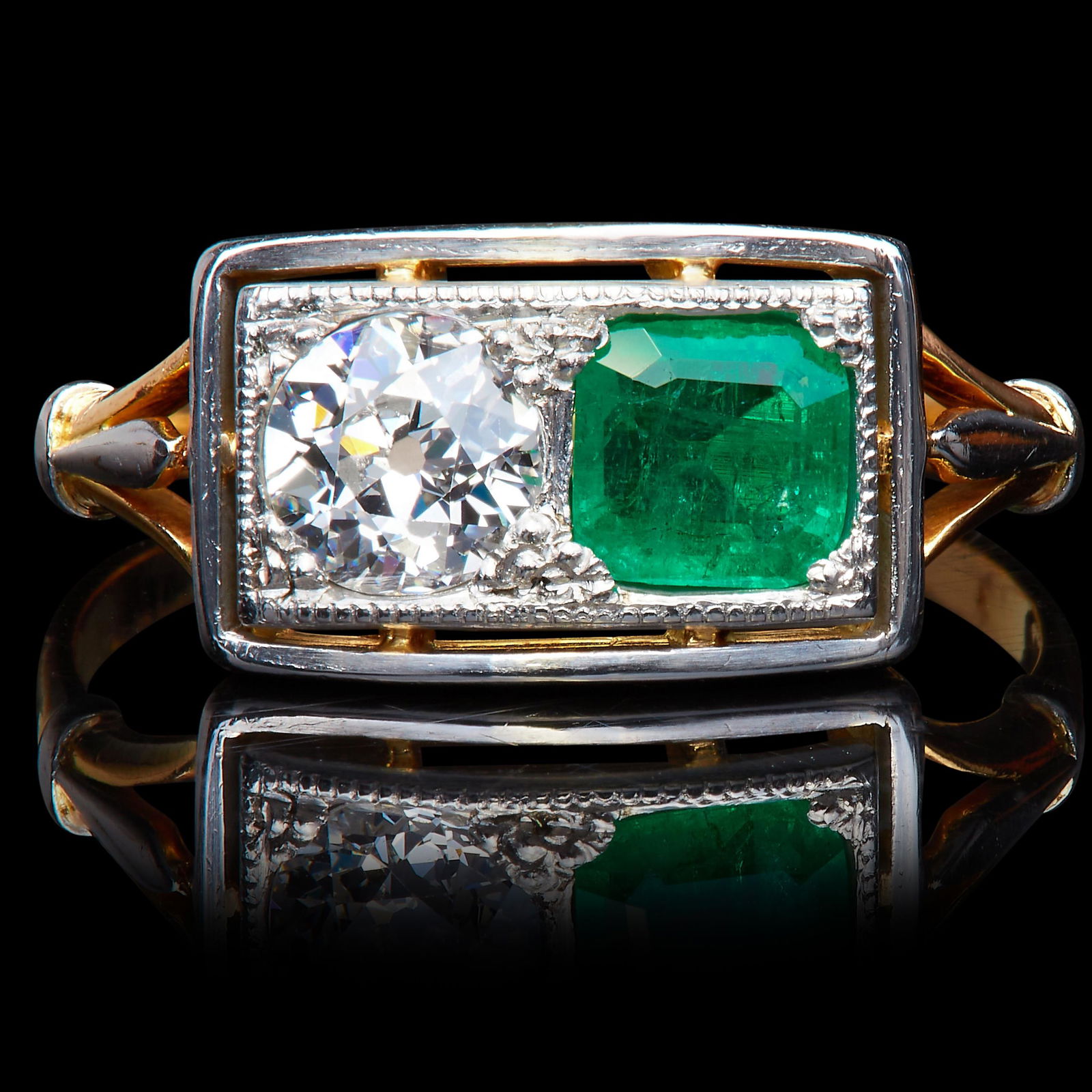 ART-DECO EMERALD AND DIAMOND RING (1 of 1)
