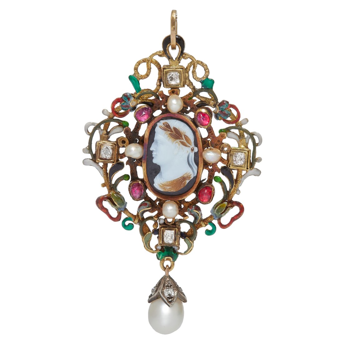 HIGHLY IMPORTANT RENAISSANCE CAMEO, PEARL ENAMEL AND DIAMOND PENDANT (1 of 3)