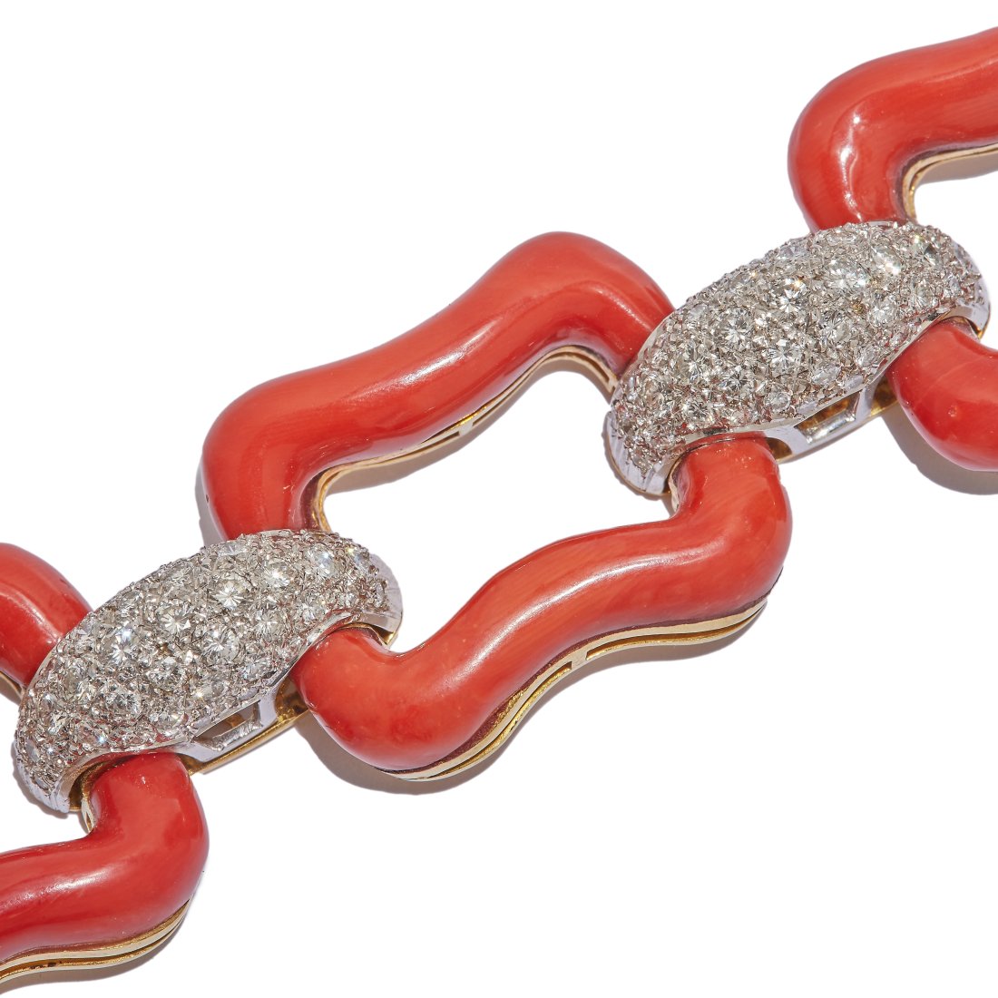 IMPORTANT CORAL AND DIAMOND BRACELET (1 of 2)