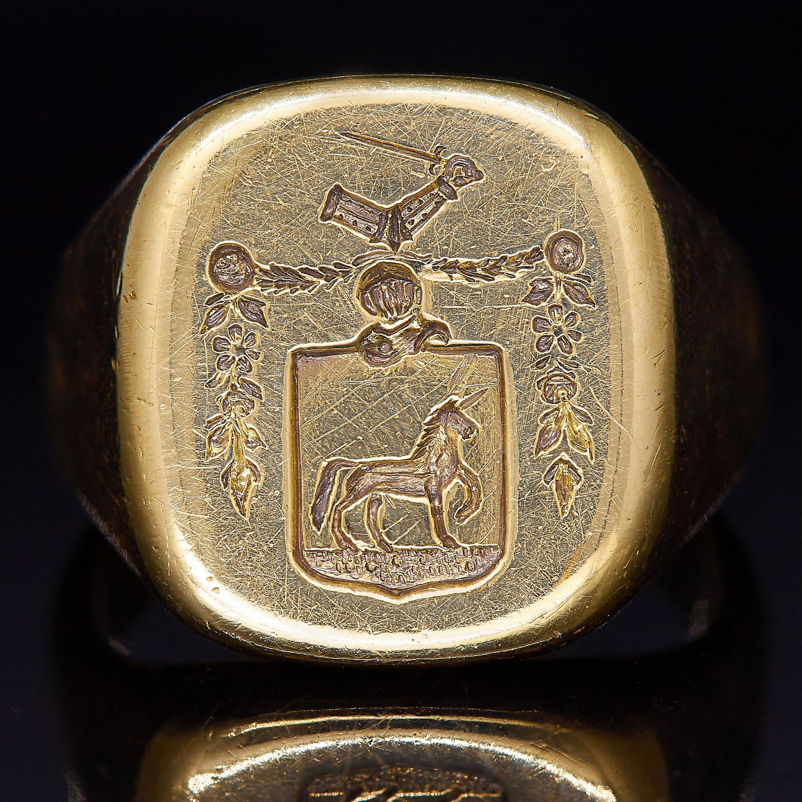 ANTIQUE INTAGIO SEAL RING (1 of 1)