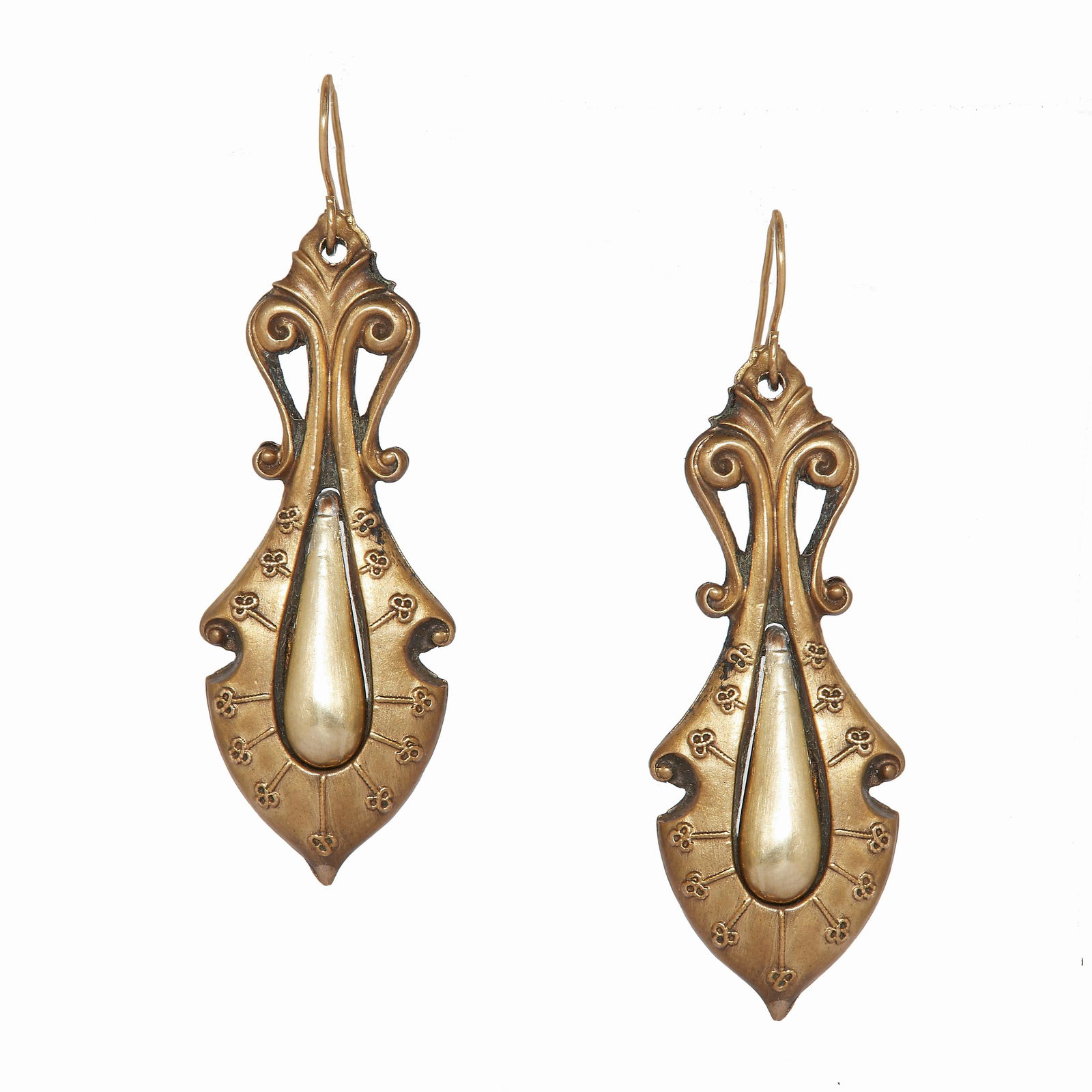 NO RESERVE, PAIR OF YELLOW METAL DROP EARRINGS (1 of 1)