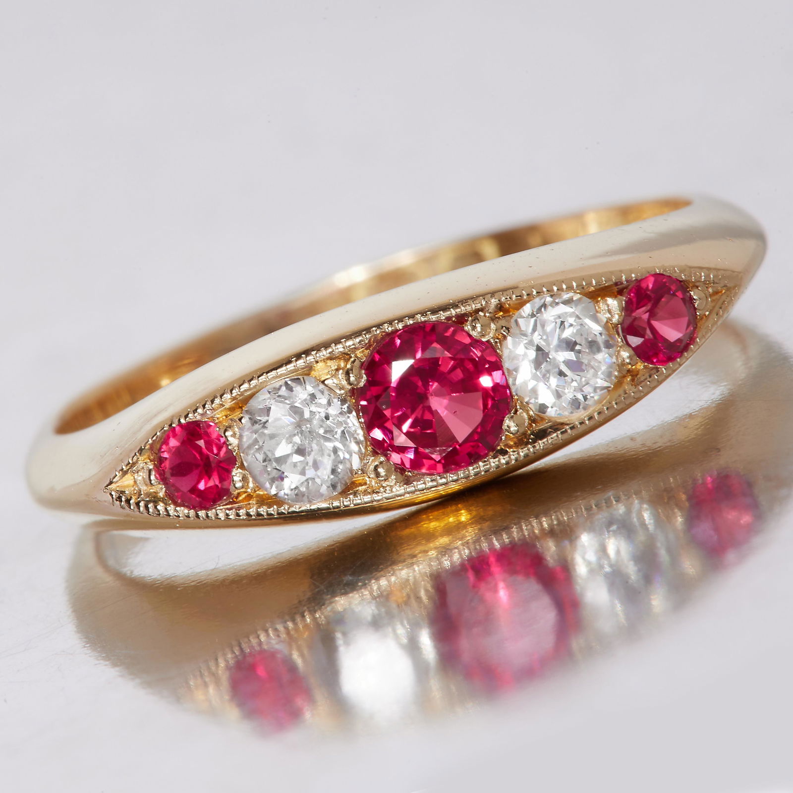 NO RESERVE, RUBY AND DIAMOND 5-STONE RING (1 of 1)