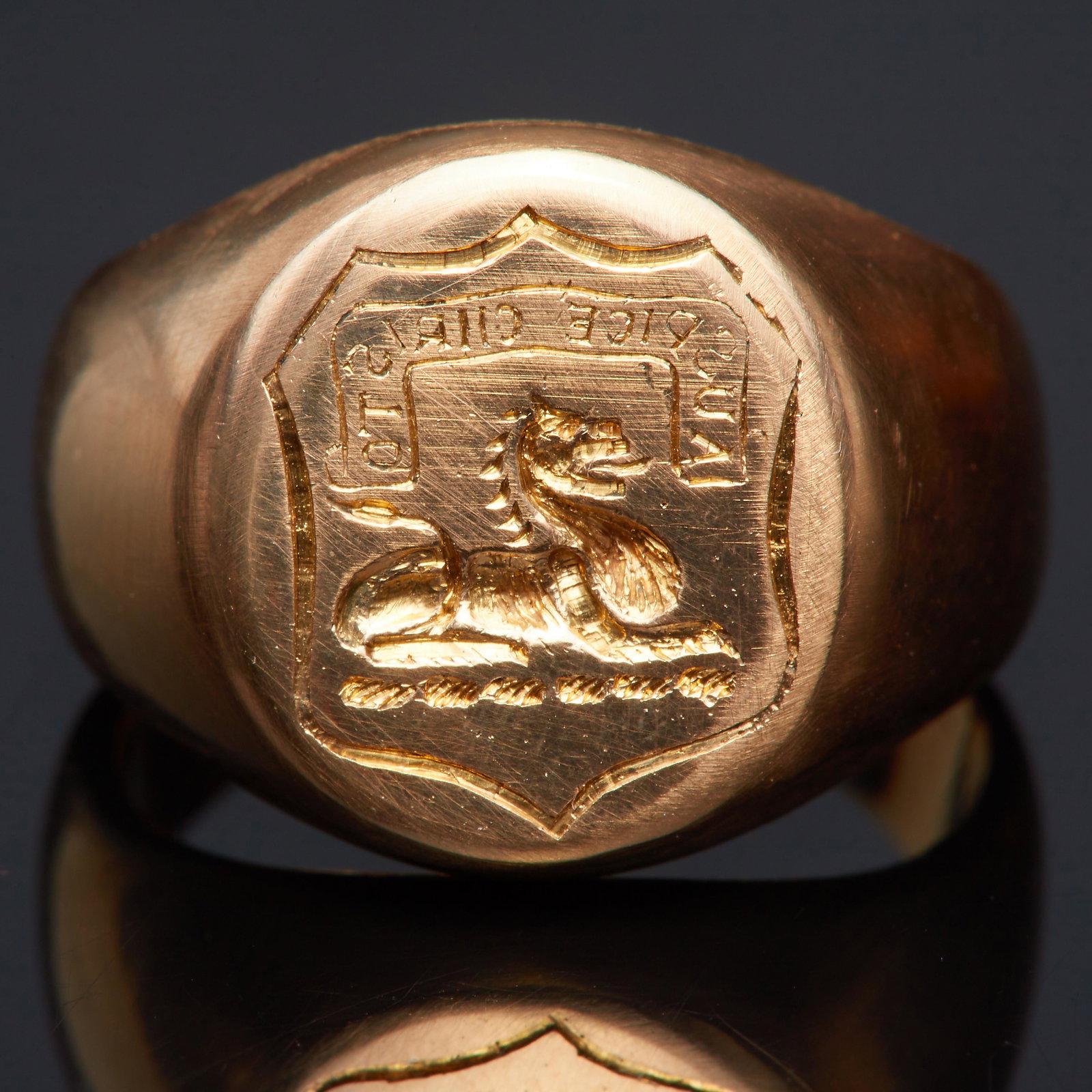 ANTIQUE SEAL RING (1 of 1)