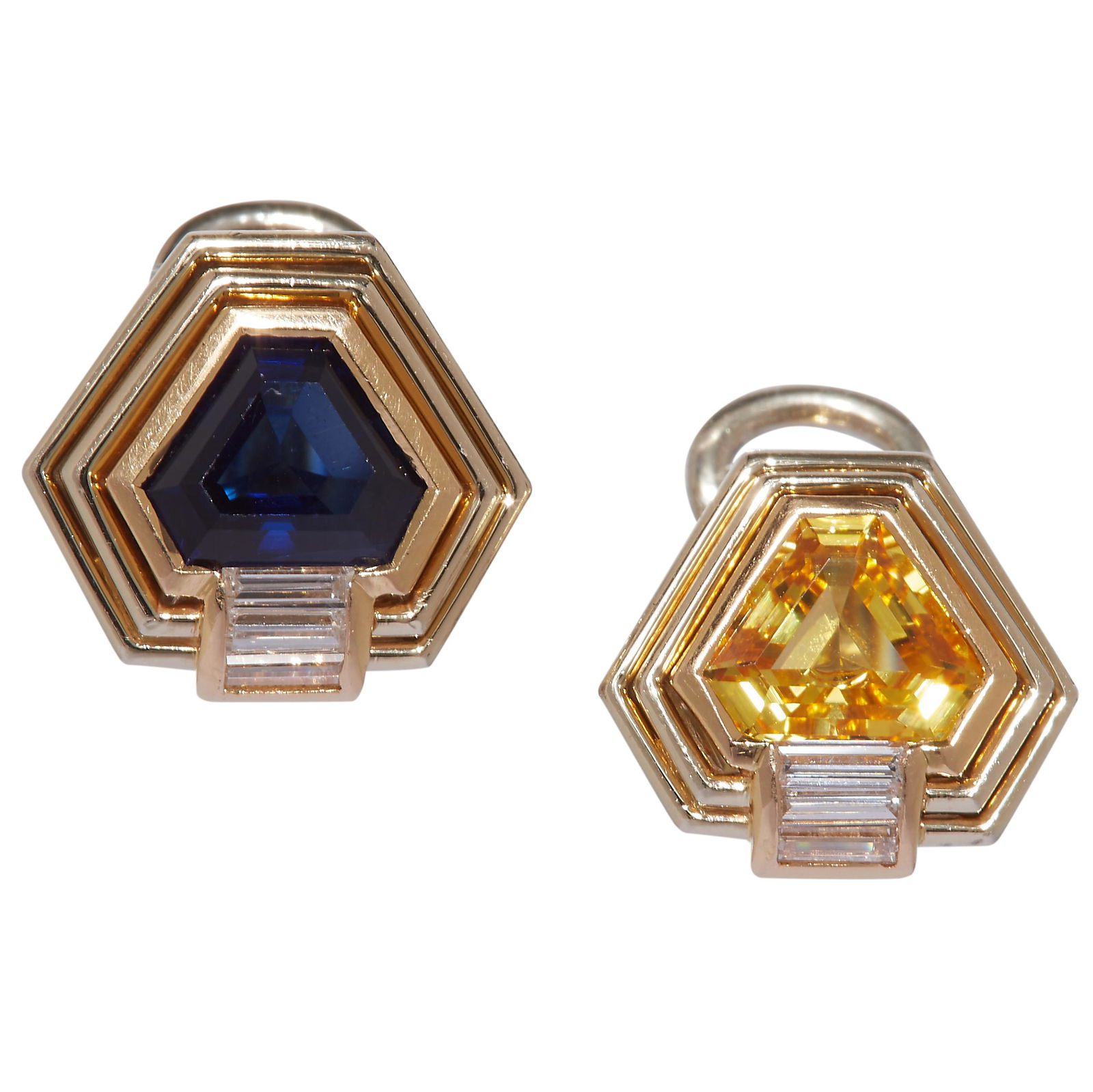 PAIR OF SAPPHIRE AND DIAMOND EARRINGS (1 of 1)